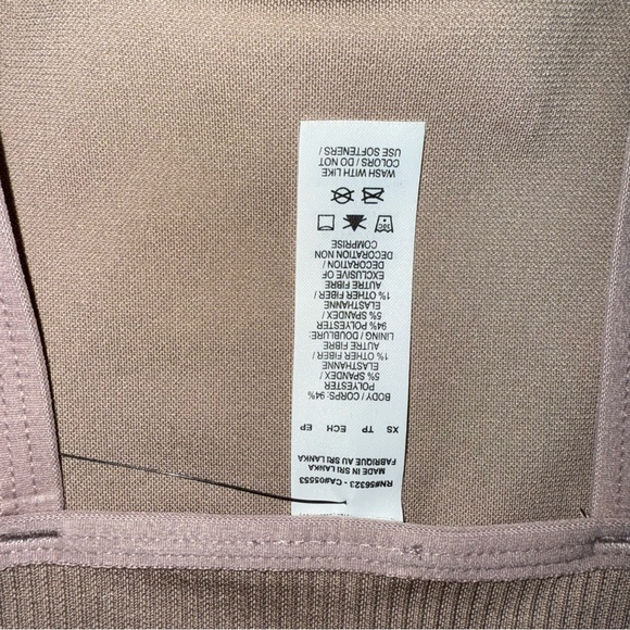 NWT Nike Indy Sports Bra - Picture 4 of 4